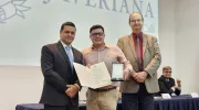 Cruz San Pedro Claver: 25 estudiantes reconocidos por sus calidades humanas y espíritu javeriano Cruz San Pedro Claver: 25 estudiantes reconocidos por sus calidades humanas y espíritu javeriano