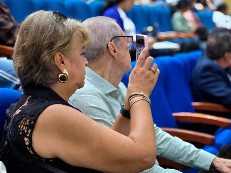 La educación emocional, el nuevo eje de la política pública en salud mental La educación emocional, el nuevo eje de la política pública en salud mental