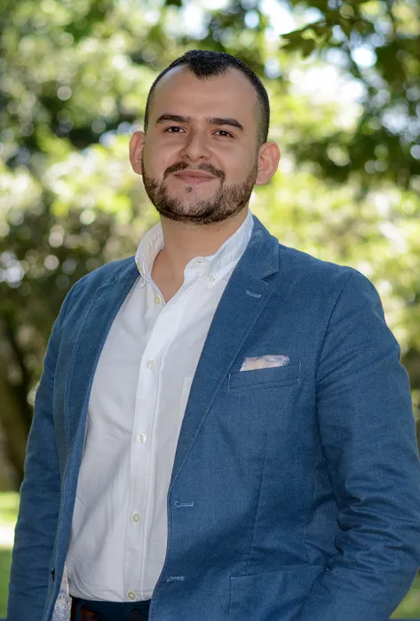 Michael Pérez Holguín Michael Pérez Holguín